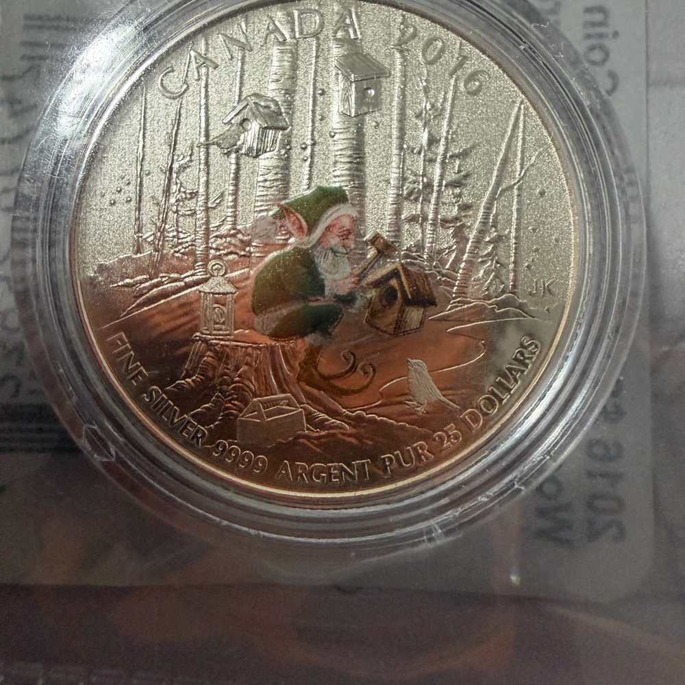 J.Elizabeth Silver Coin with Regal Design